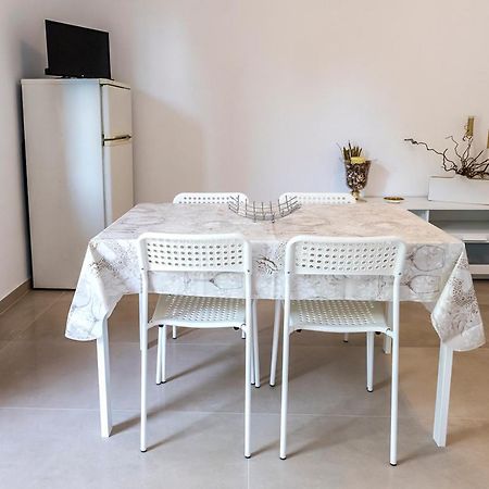 A30 - Poggio, Nuovo Bilocale Con Giardino Apartment Poggio  Ngoại thất bức ảnh